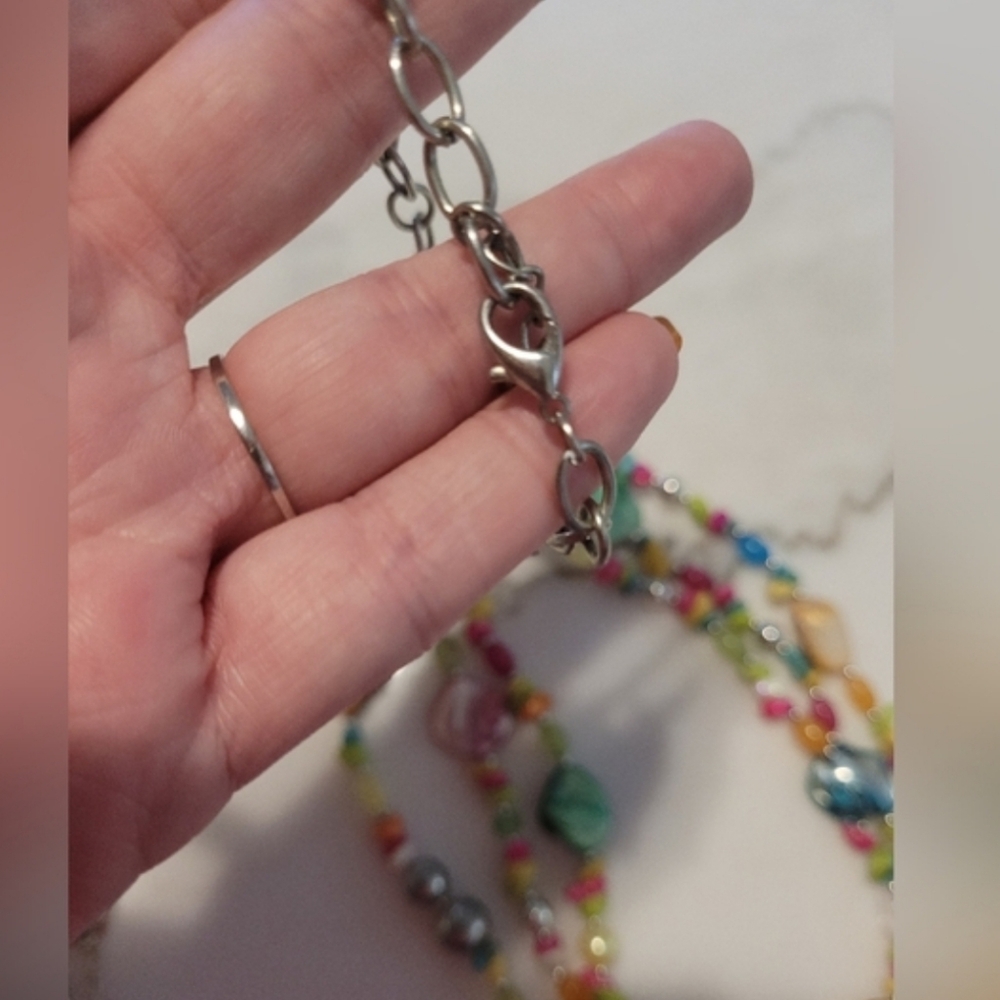 Smooth Stone Three Strand Chain Link Necklace In Pink, Blue, Yellow - Picture 7 of 7